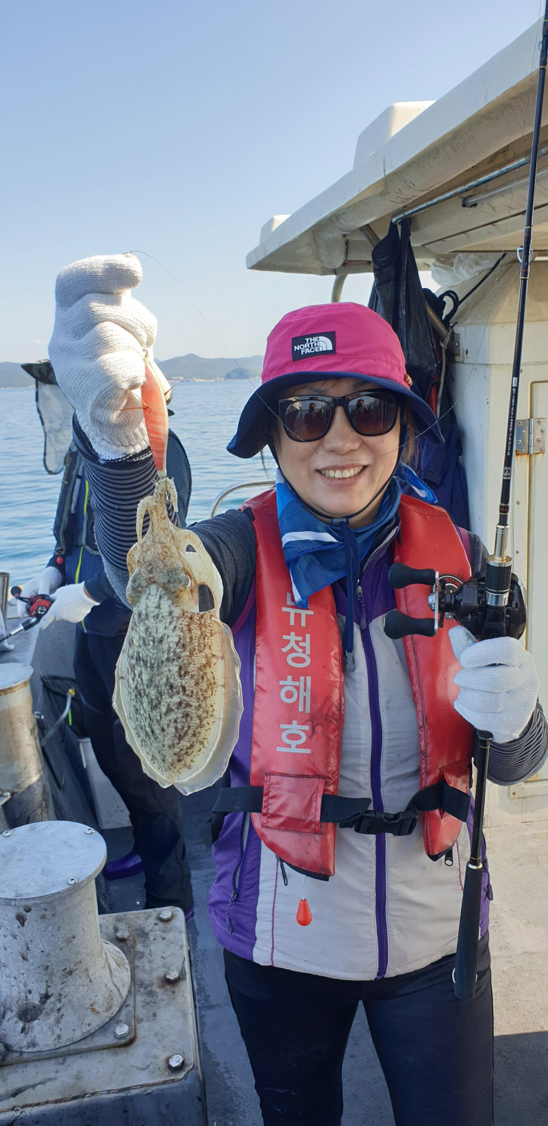 10월 22일 뉴청해호 쭈 갑조황입니다