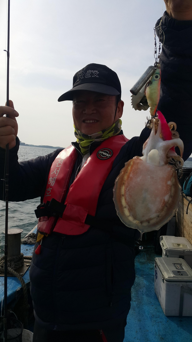 10월25일 오천서해호 쭈꾸미 조황입니다